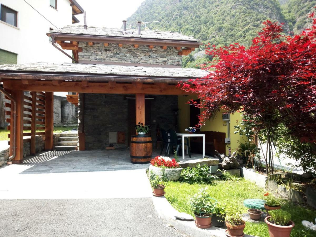 Acero Rosso Villa Champdepraz Exterior foto
